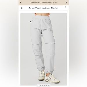 Torrent Track Sweatpant - Titanium